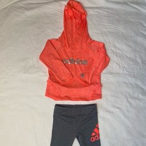 Adidas, Size 12 months two piece
